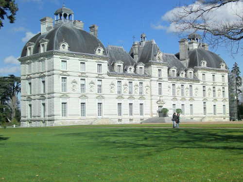 Chateaux de la Loire : Cheverny, revivez les aventures de tintin à Moulinsart